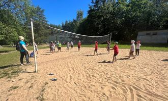 волейбольная площадка - песок